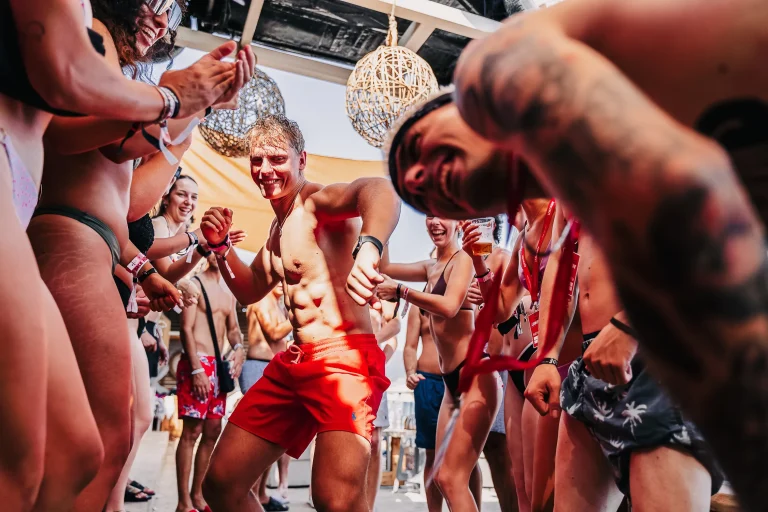 lemonade-partytrip-viaggievento-a-zante-29-sr24